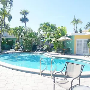 Alexander Palms Court - No Hidden Fees! Penzion