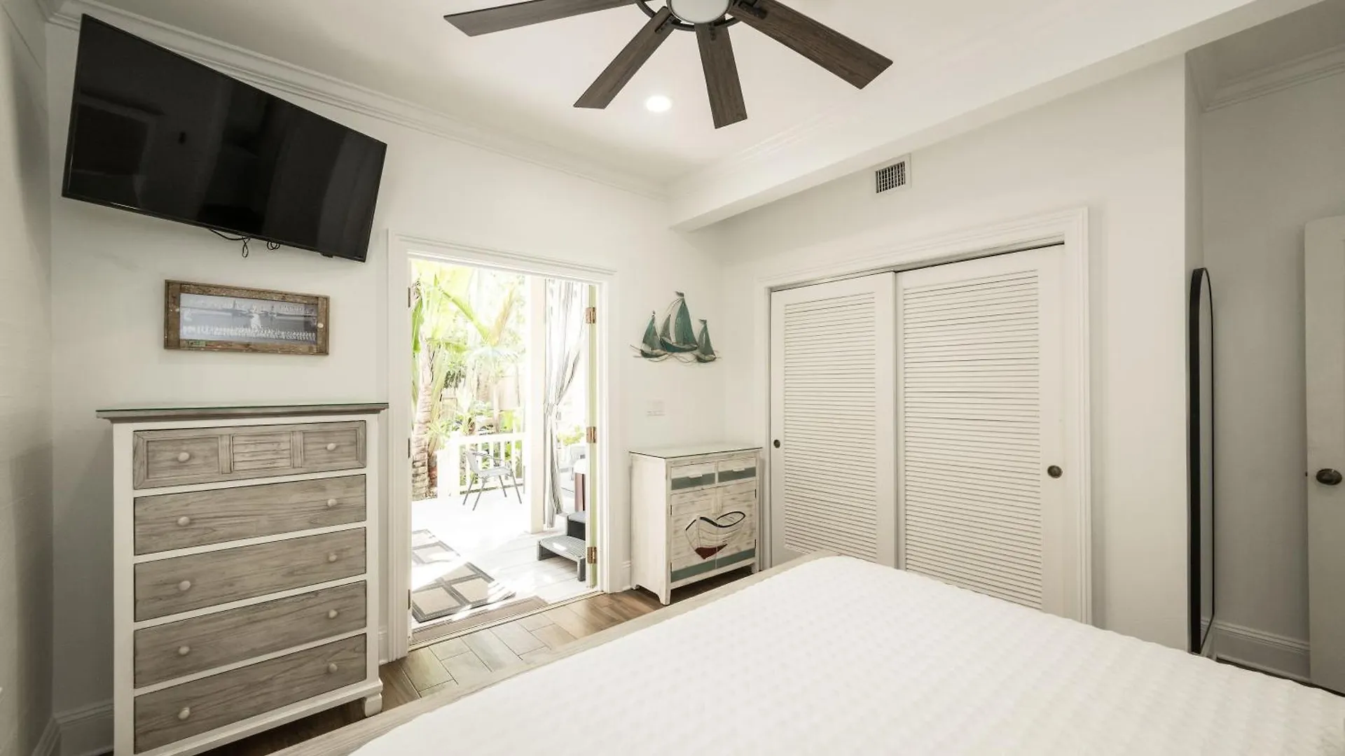 Heron Hideaway Key West Apartment